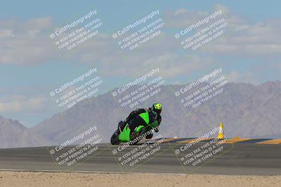 media/Oct-01-2023-SoCal Trackdays (Sun) [[4c570cc352]]/Turn 10 Inside (1250pm)/